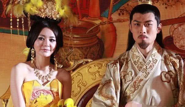 从灰姑娘逆袭成倾世皇妃的张丽华,貌若天仙却背上红颜祸水的骂名