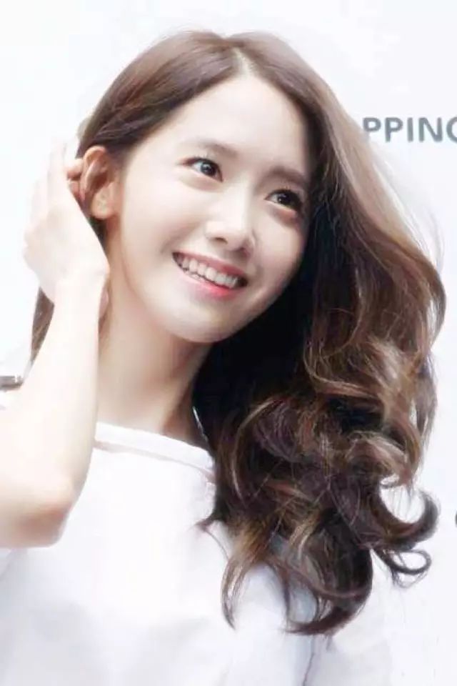 大牌口红色号排行榜前十名,黄皮深唇色必入大牌口红春夏