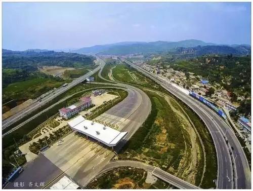 隐藏在大山里的小城市,江苏宜兴与世隔绝的江南小镇