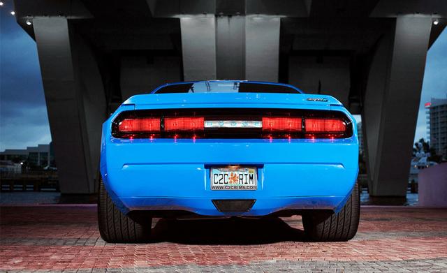 肌肉男配道奇挑战者,肌肉男硬派越野