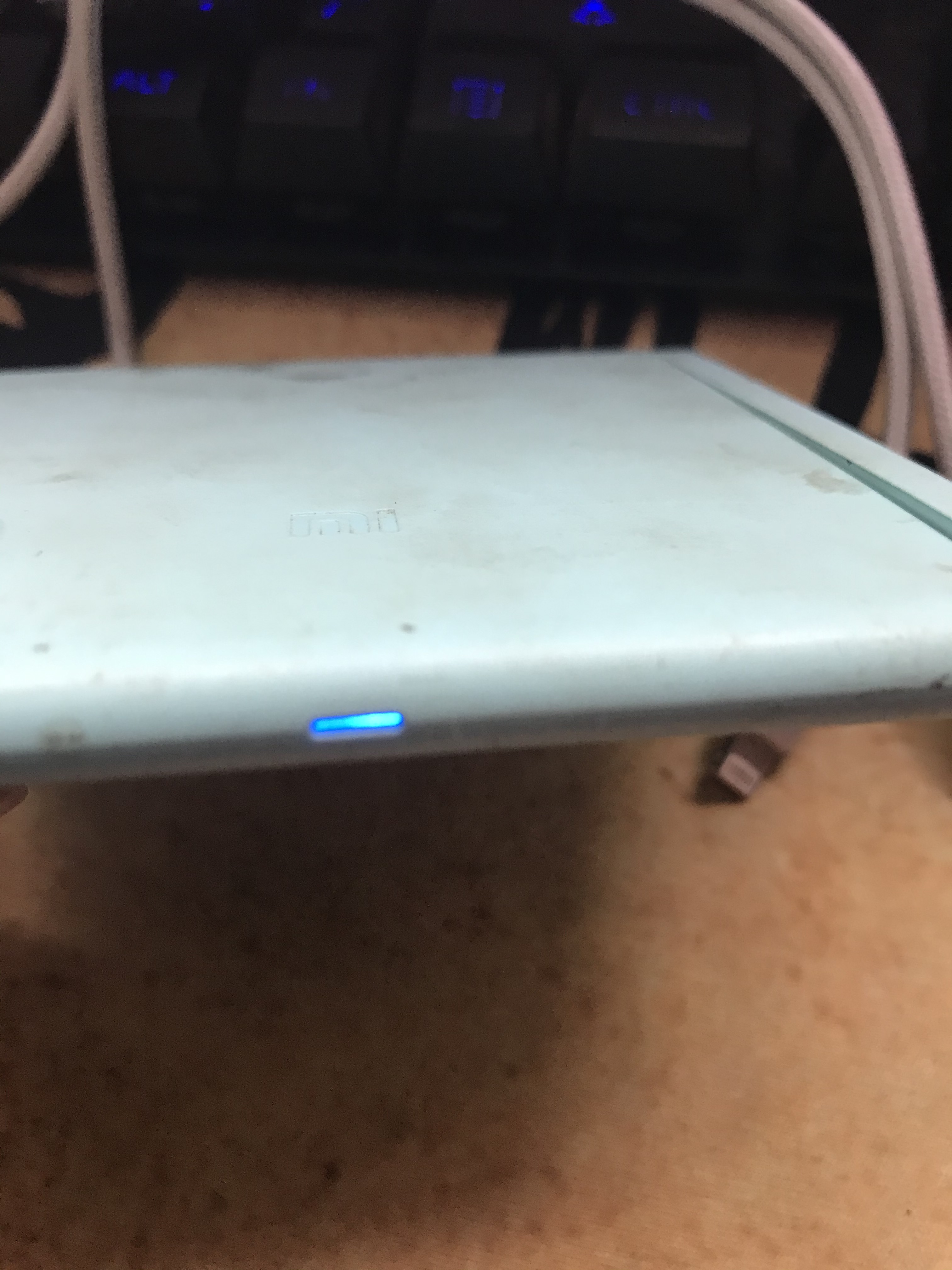 无意间翻到20年前买的第一个手机,小米路由器青春版拆解