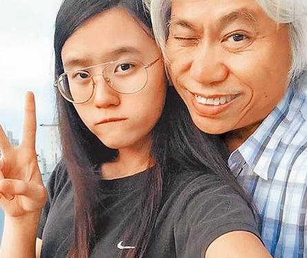 谢贤从年轻到老的视频,谢贤一年赚一栋楼