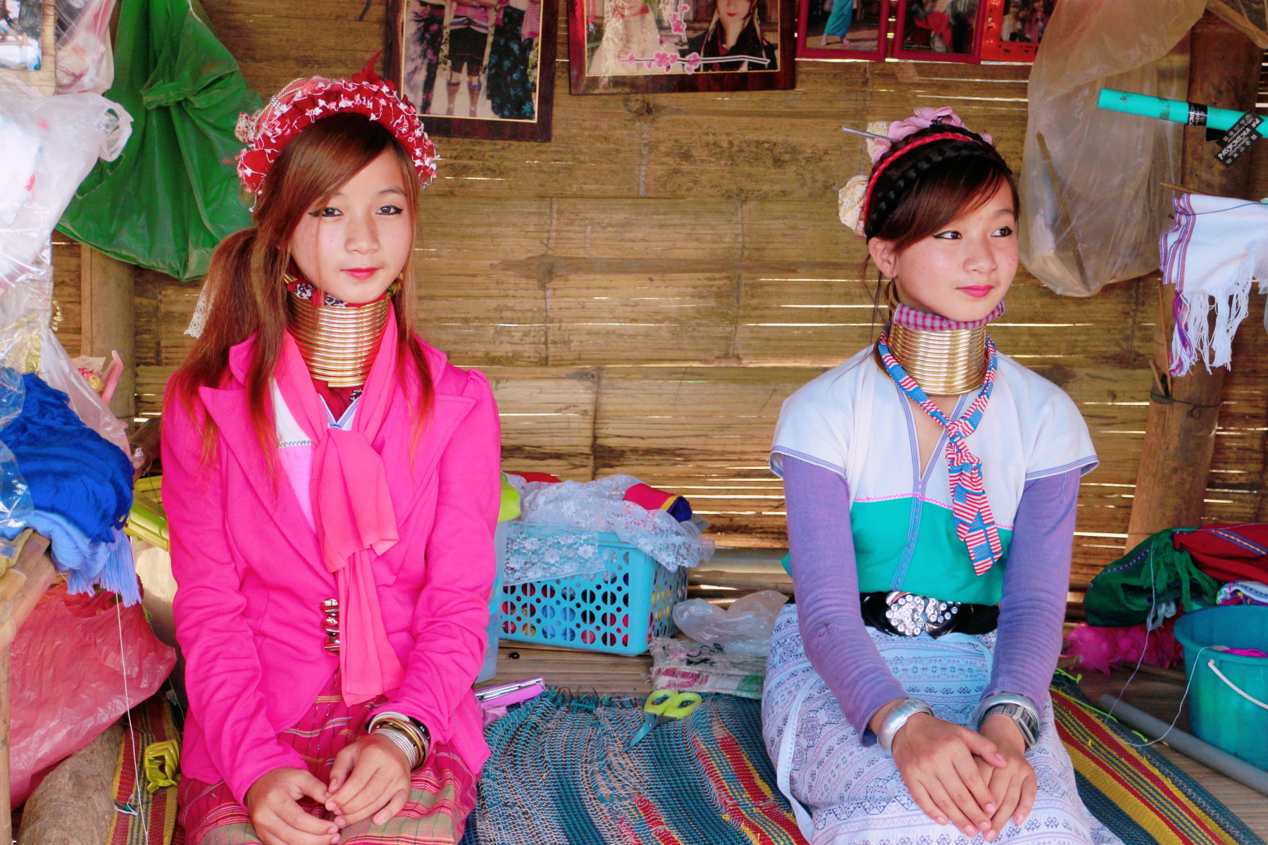 长颈族部落,泰国长颈村介绍