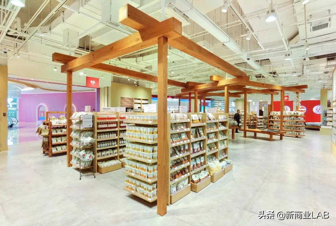 无印良品在武汉的第一家店,武汉无印良品最大的店