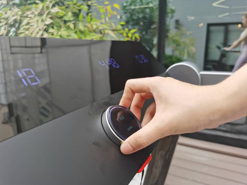 莫比折叠跑步机缺点,跑步机全折叠和半折叠