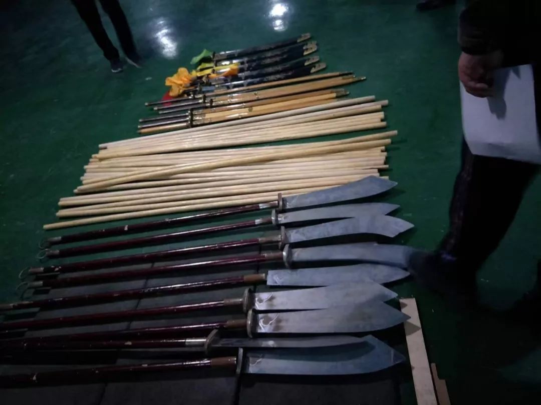 青岛这个黑社会团伙竟然有自己的律师事务所!警方公布铲除赵振韶黑社会性质组织办案细节