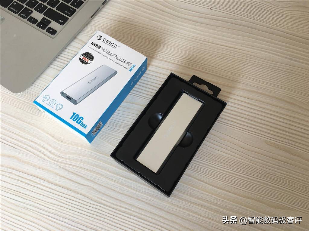 orico奥睿科m.2移动硬盘盒图赏,orico奥睿科pcie4.0硬盘盒m.2