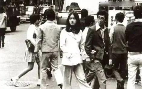 1981年5元人民币现在值多少钱,1981年一块钱相当于多少钱