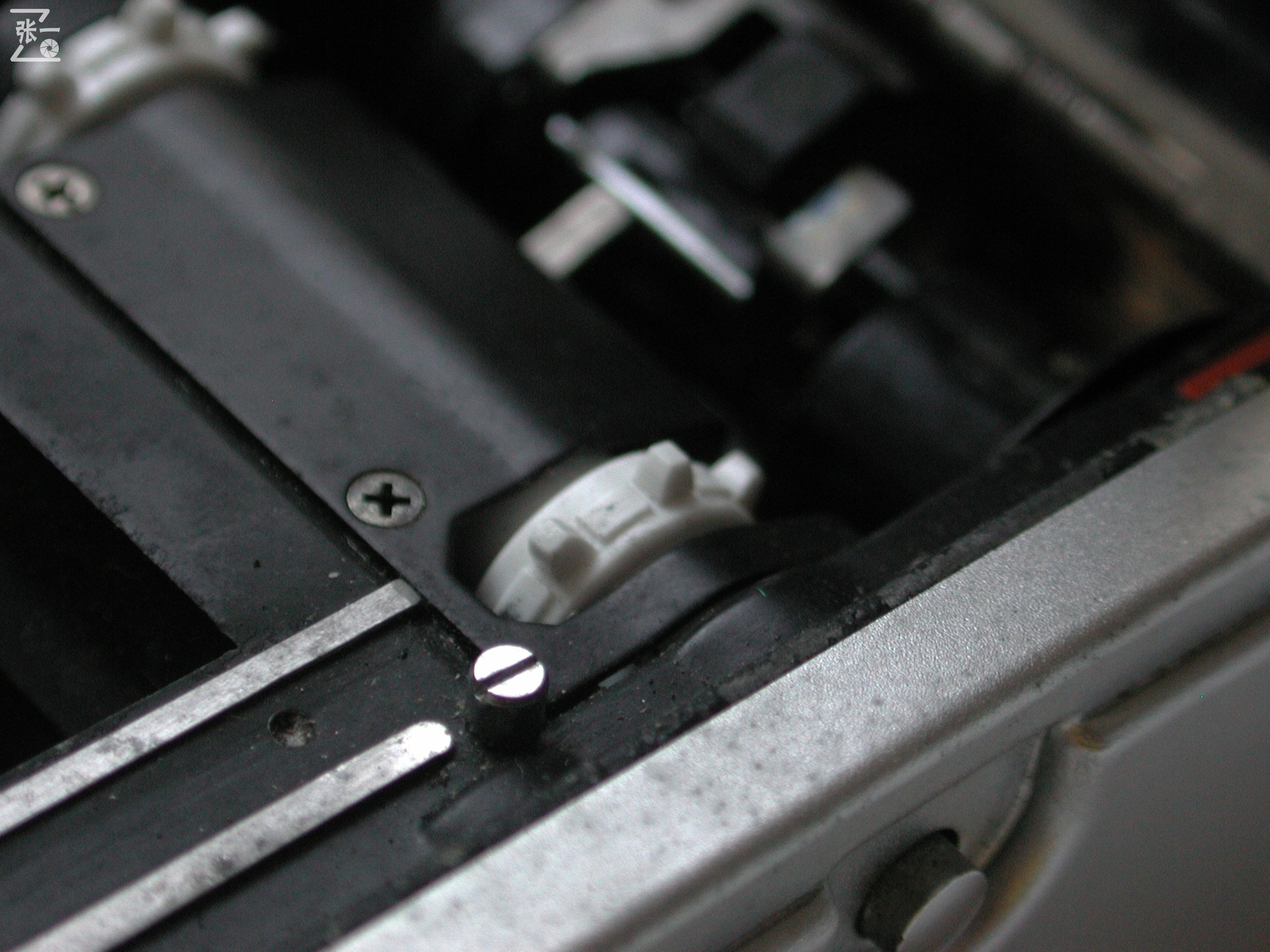 朋友送佳能,朋友送了一个照相机