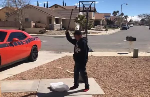 妈妈请别再沉迷手机,家长和孩子都爱玩手机怎么办