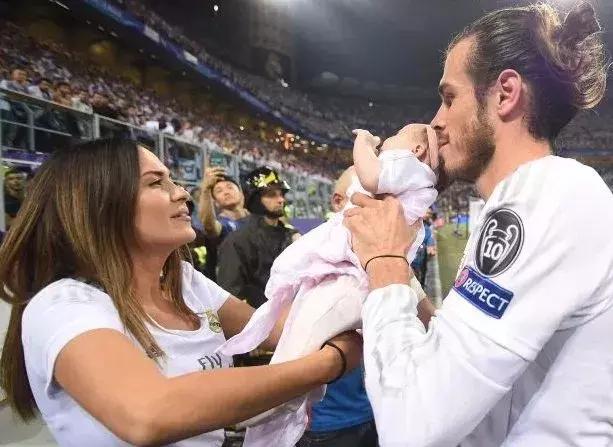 “大圣”贝尔的秘密婚礼背后的故事，是一个优秀男人的担当