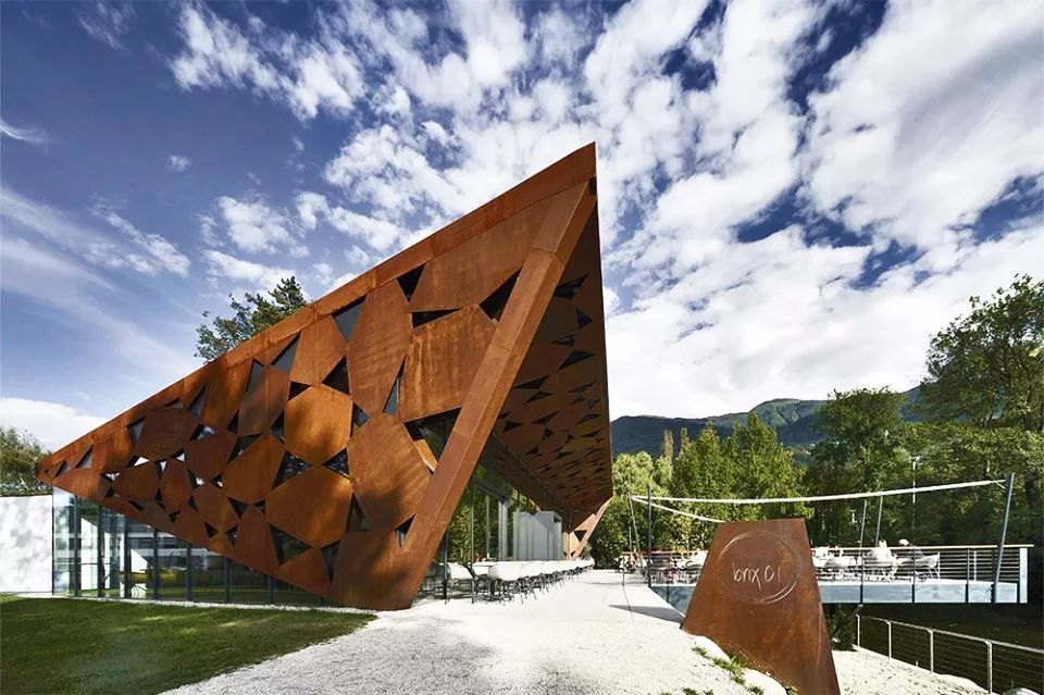 什么是耐候钢价格多少,什么是耐候钢