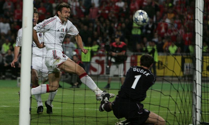 盘点足球史上不可思议的点球,足球史上最差劲的15个点球