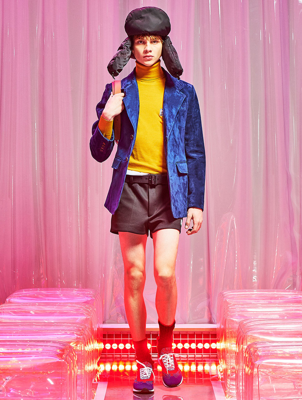 prada是顶级奢侈品牌,prada普拉达意大利版本