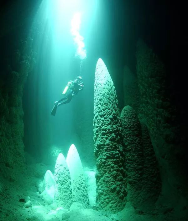 中国免签国多少个,中国出国免签国名单