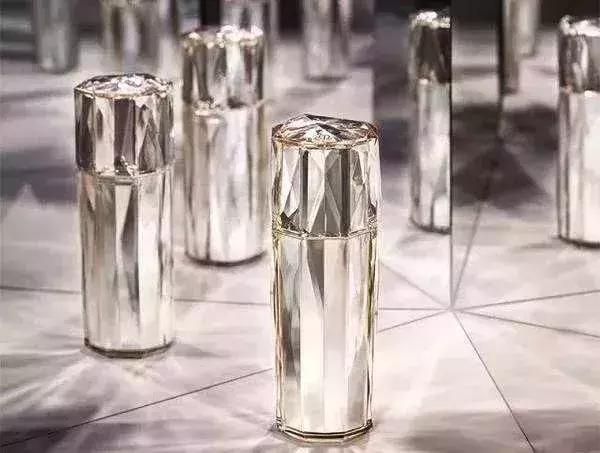 贵妇cpb护肤品怎么样,贵妇cpb长管隔离价格