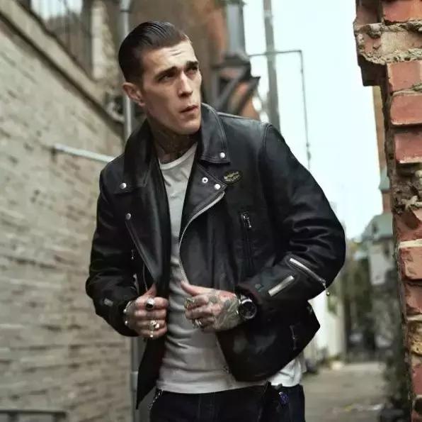 绉嬪啲瀛ｇ毊澶瑰厠鎬庝箞鎼厤,绉嬪啲瀛ｇ毊澶瑰厠鎬庢牱鎼厤