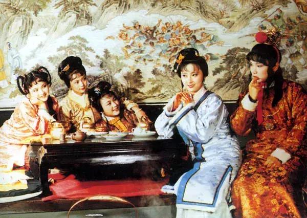 癞头和尚救宝玉王熙凤,癞头和尚给宝玉治病