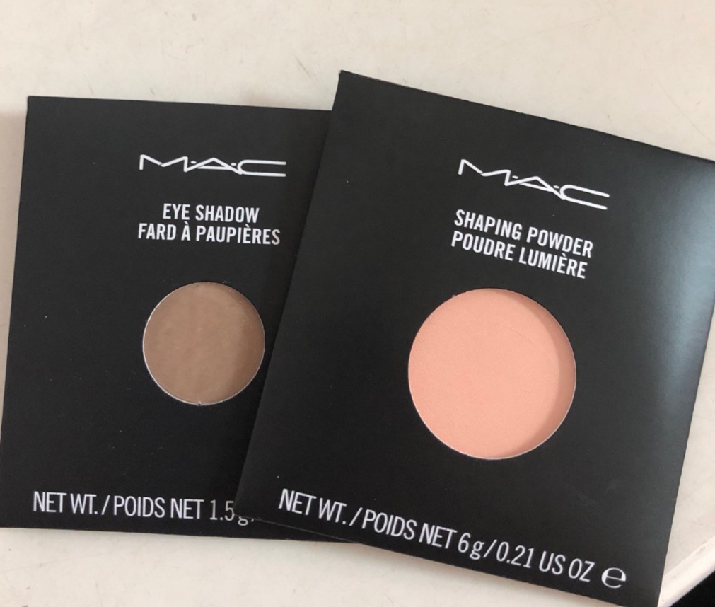 黑眼圈泪沟遮瑕*法大**来了！和pk107高光比比，好不好用你说了算