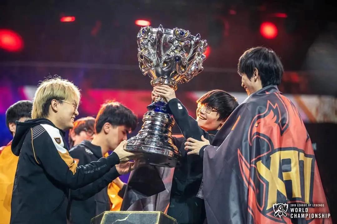 edg夺冠立flag实现的视频,从edg走出的选手都是冠军