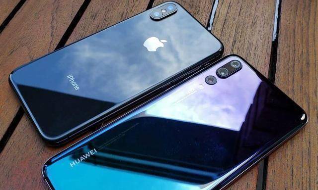 苹果也开始玩价格战，去年新机跌价1500元，直接对抗华为P30！