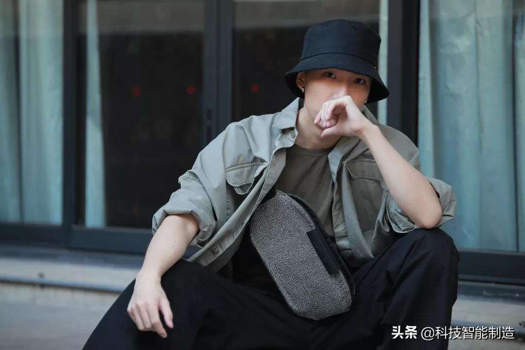 胸包界“小米”,这胸包小偷遇到都头疼:防割面料割不破,还能装