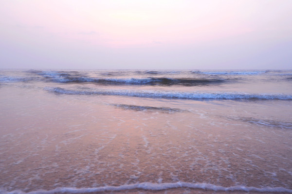 幸亏我来了再不来素材就没了,海南月亮湾的夜晚
