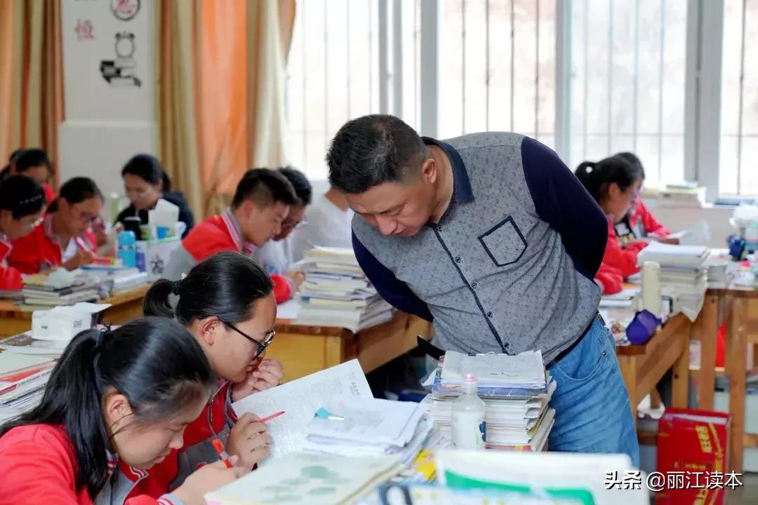 今年高考丽江有个班竟考上了1个清华2个北大！揭秘宁蒗海安班……