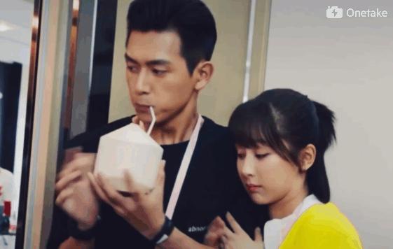 一夜之间被朋友圈刷屏的男人,发现男友朋友圈刷屏自己