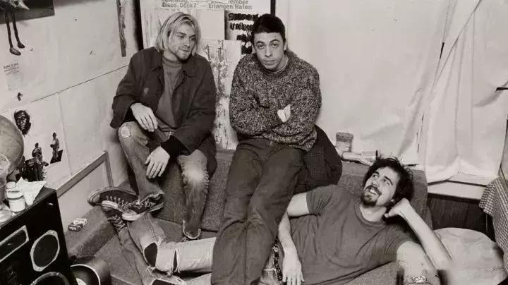 閭d簺鐑傚ぇ琛楃殑鐞冮瀷,璐皯绐熺殑瓒崇悆鐞冮瀷