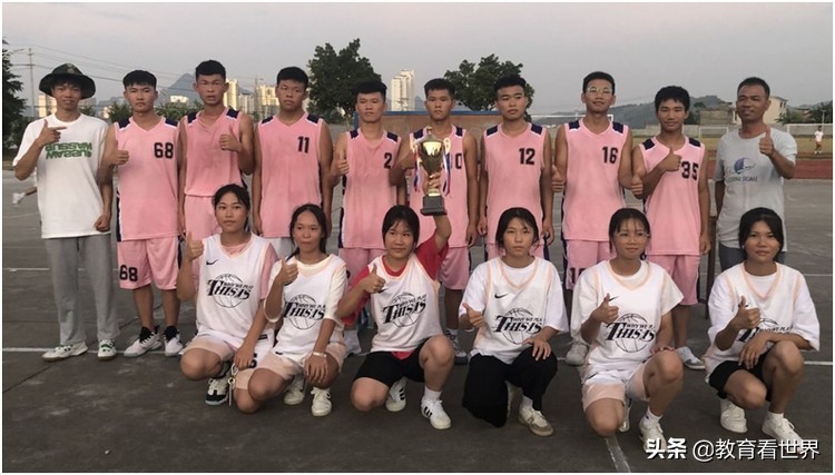 篮球赛顽强拼搏,柳城县中小学生篮球赛