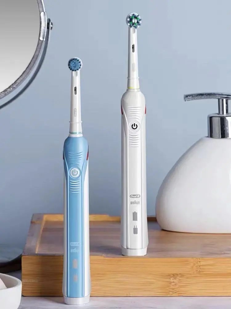 飞利浦电动牙刷充电需要多少时间,飞利浦电动牙刷需充电几个小时