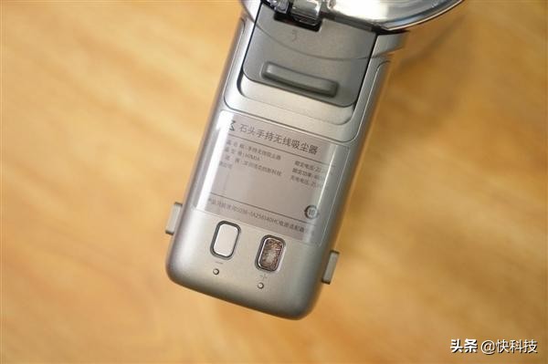 性价比高千元吸尘器,性价比最高的国产吸尘器推荐