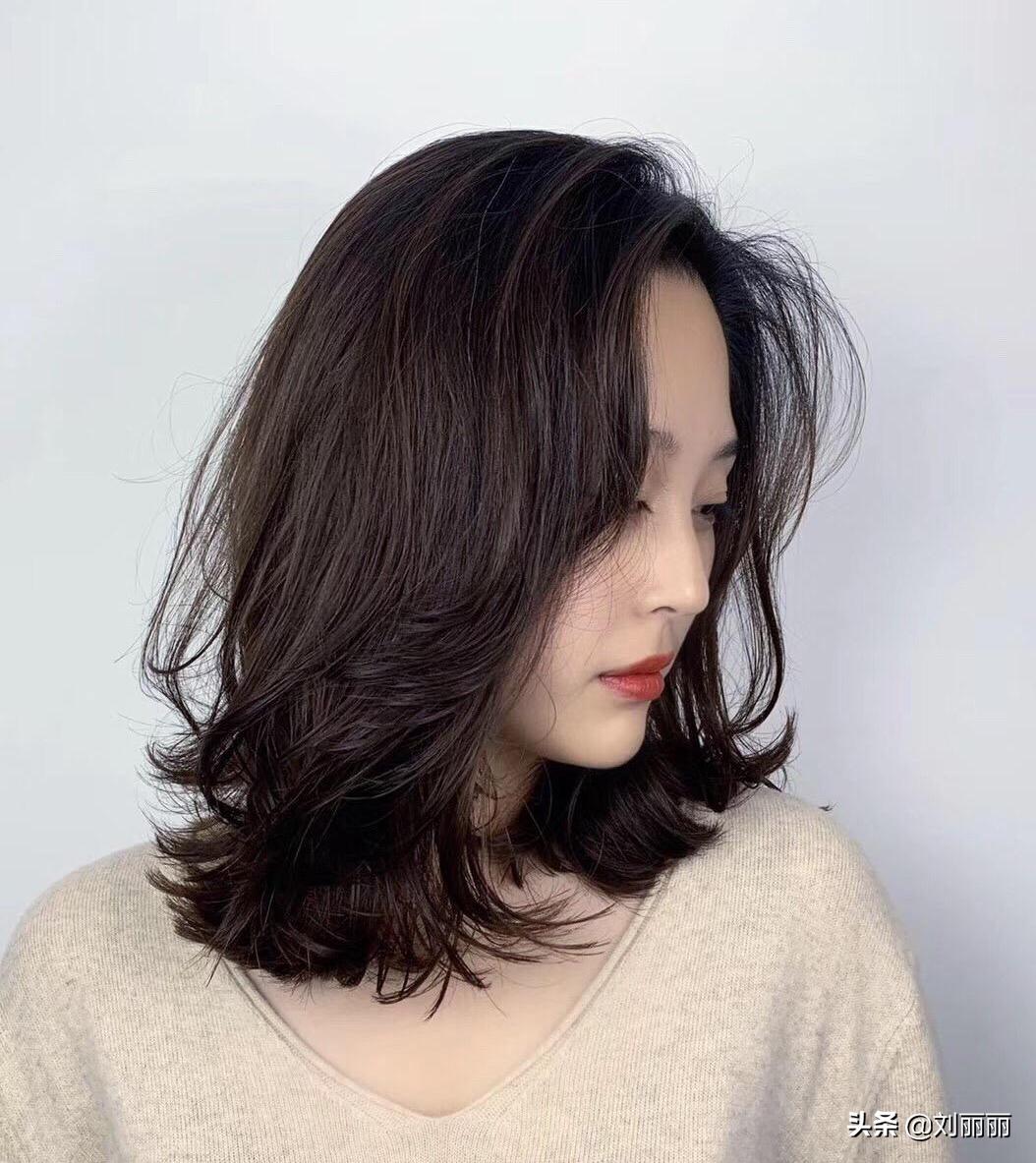 减龄锁骨发可扎可散的发型初恋头,锁骨发2023爆款洋气