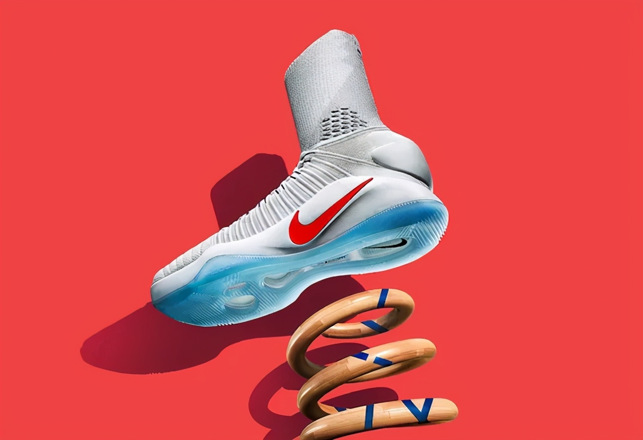 国外版球鞋比国内版便宜,得物球鞋国内版和国外版的区别