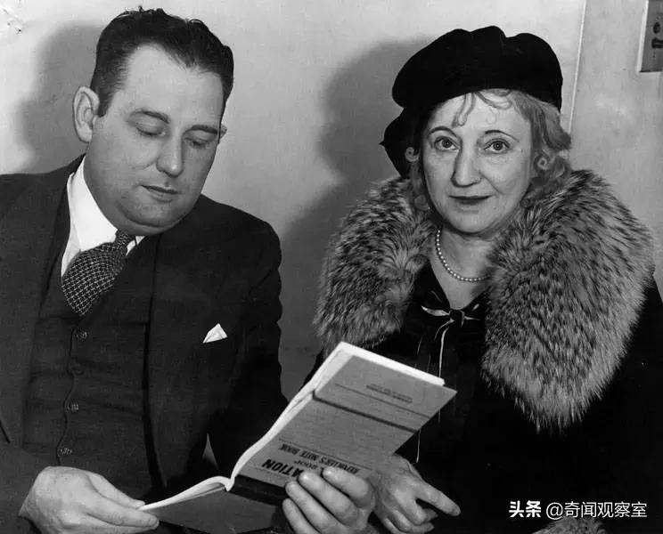 史上最强老王，妻子将情人藏进家中长达10年，丈夫却浑然不知