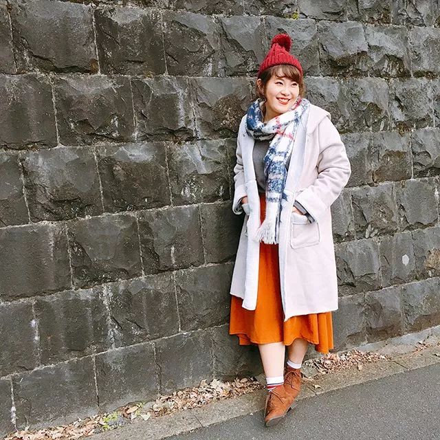 适合微胖小个子女生的衣服店铺,微胖小个子衣服穿搭