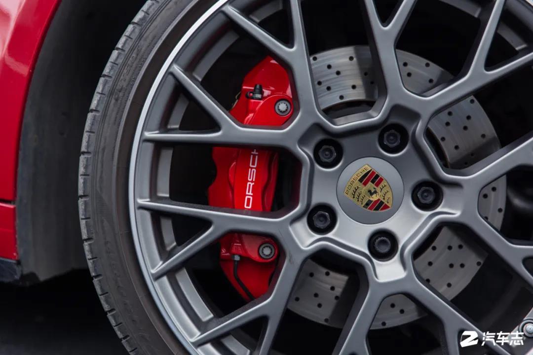 保时捷911carreracabriolet试驾,保时捷911carrera4s敞篷