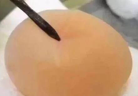 初产鸡下蛋疲软怎么回事,初产蛋鸡产软壳蛋