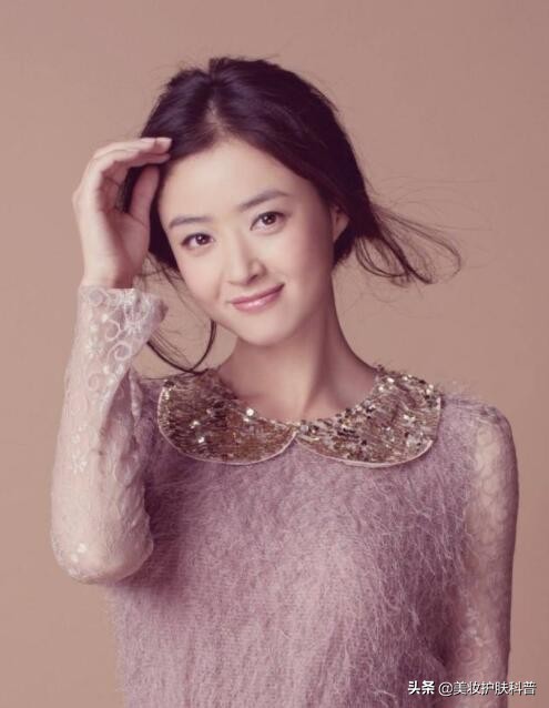 鼻子头和两侧红痘痘爱出油怎么办,鼻子老出油怎么办小技巧