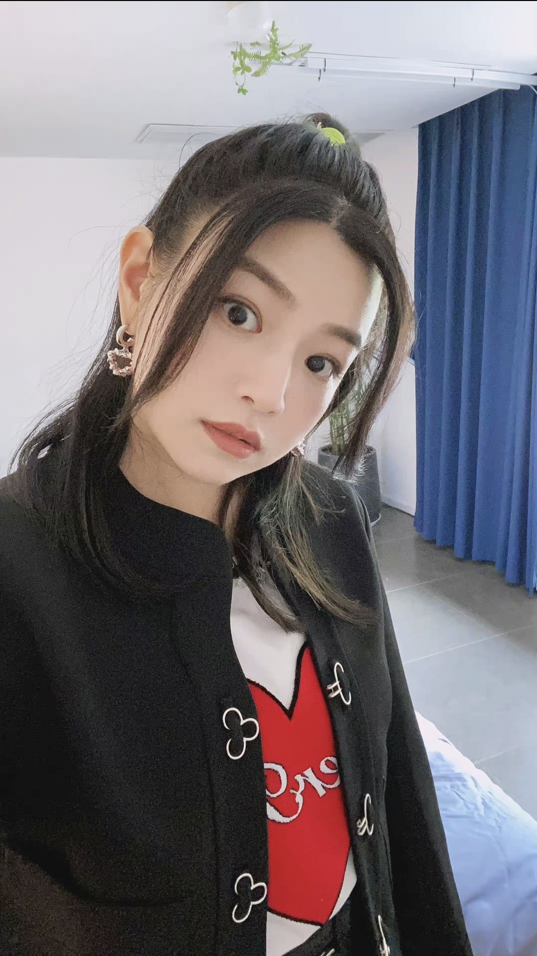 陈妍希脸型适合什么发型,陈妍希短发发型图片集