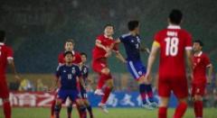 日本男足主帅森保一掏出战术本,日本主帅森保一谈德国