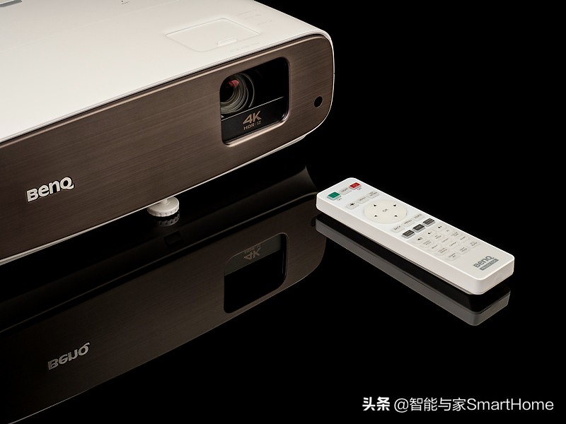 客厅电视或投影推荐,推荐一款带投影功能的电视机