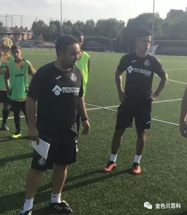 昆一中西山学校优质生源基地——金色学校足球特色课