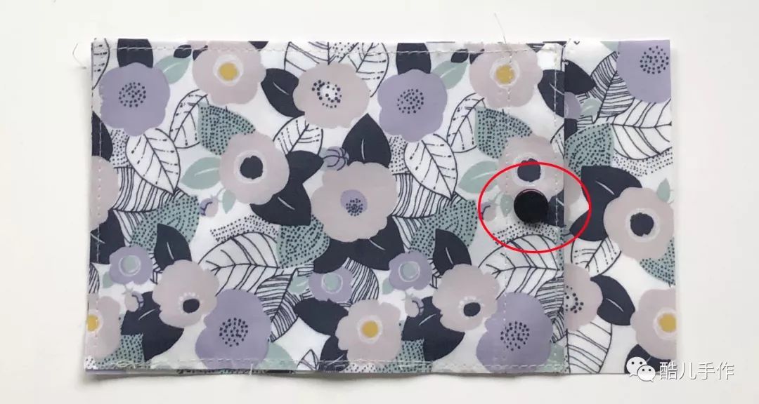 布艺便携折叠收纳包随身怎么做,双拉链开口收纳包制作方法