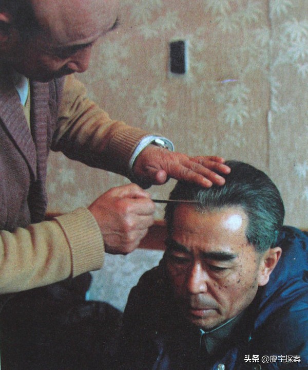 5位年轻演员演周总理，有形似，有神似，其中一位央视选得太好了