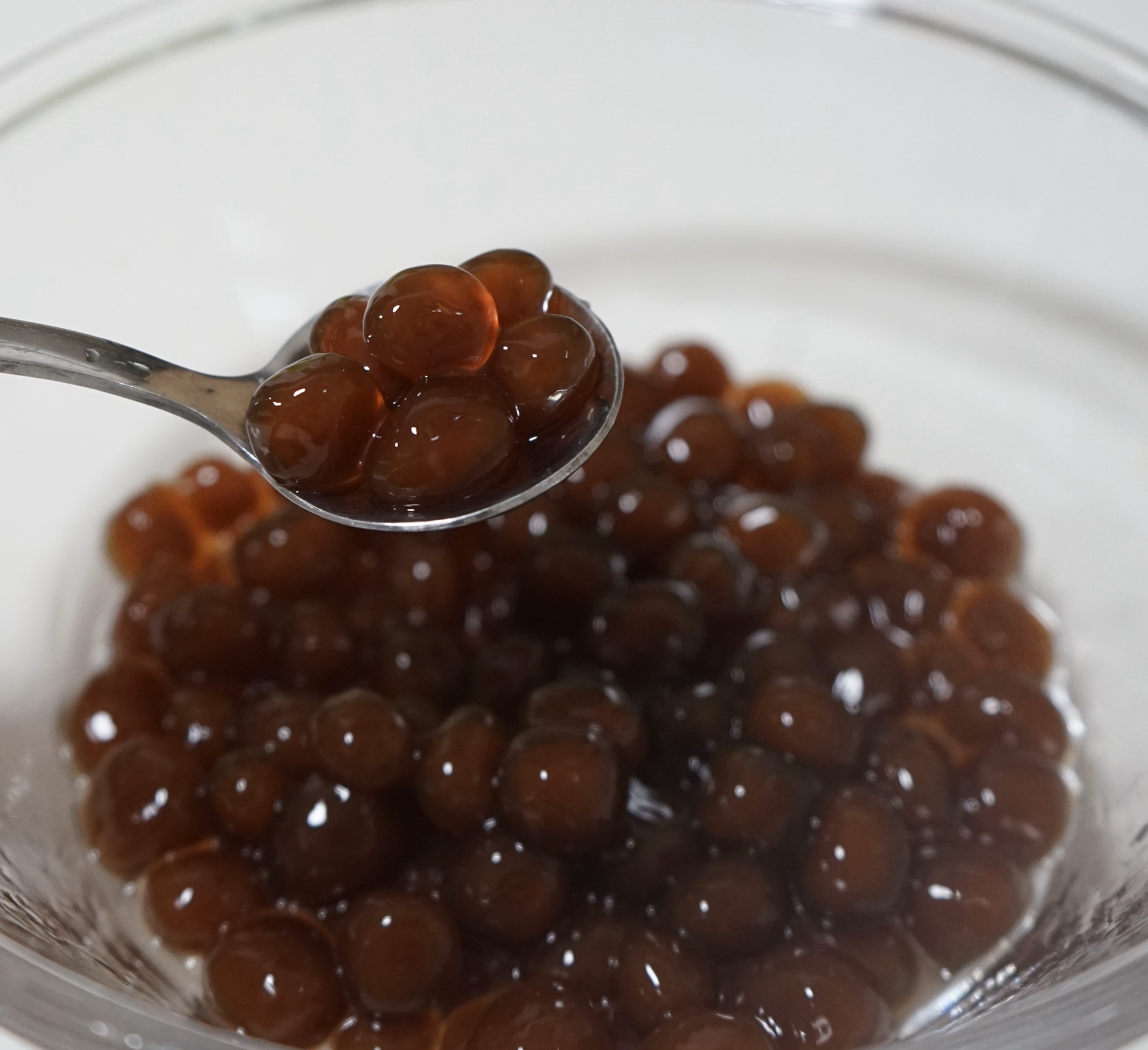 奶茶里的珍珠用糯米怎么做,奶茶珍珠正宗做法用什么粉