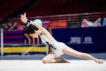 糖宝简单健身舞,糖宝舞姿