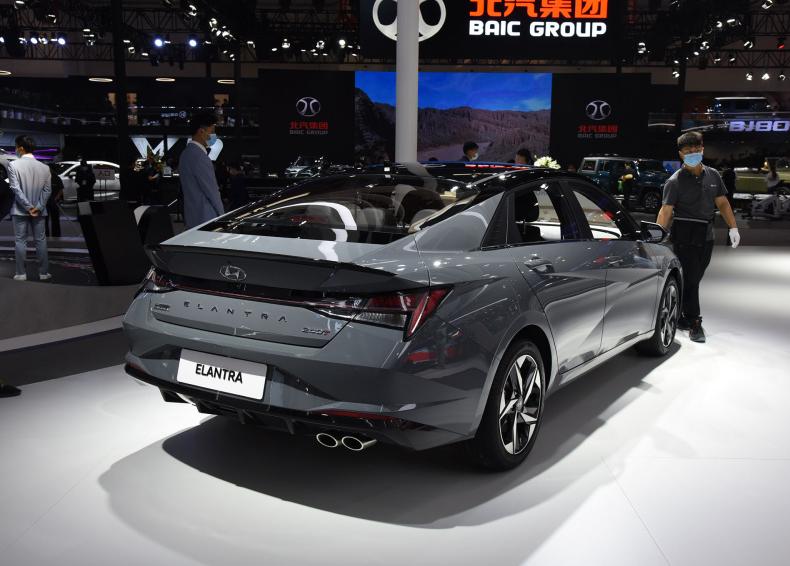 开完朗逸再开悦动,开完大众宝来再开大众朗逸