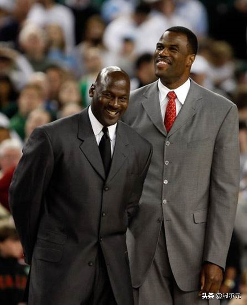 乔丹奥拉朱旺夺冠,奥拉朱旺得知乔丹退役